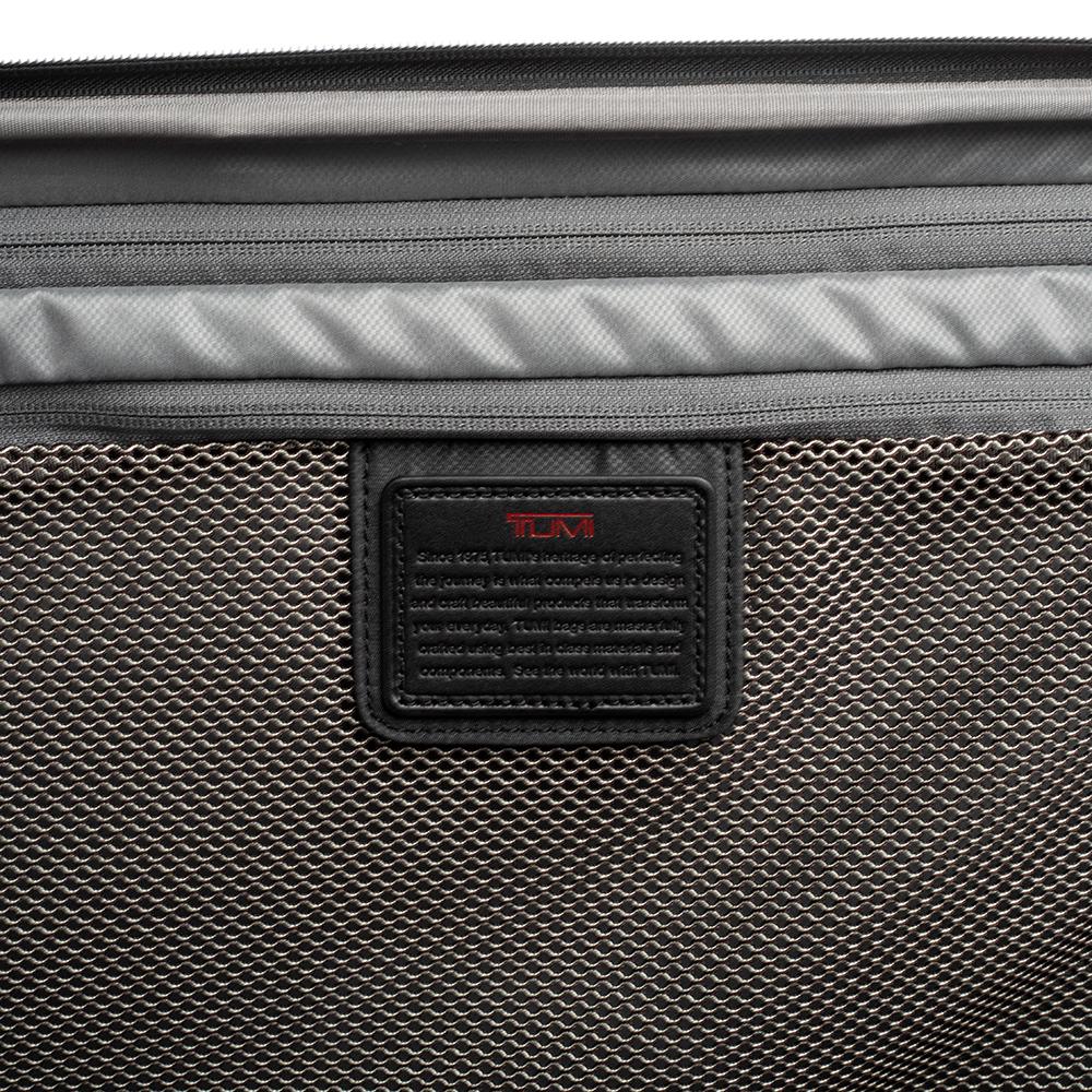 TUMI Black Nylon Alpha 2 Short Trip Expandable 4 Wheel Packing Case Gepäck 11