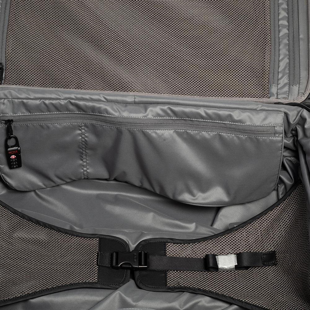 TUMI Black Nylon Alpha 2 Short Trip Expandable 4 Wheel Packing Case Gepäck 13