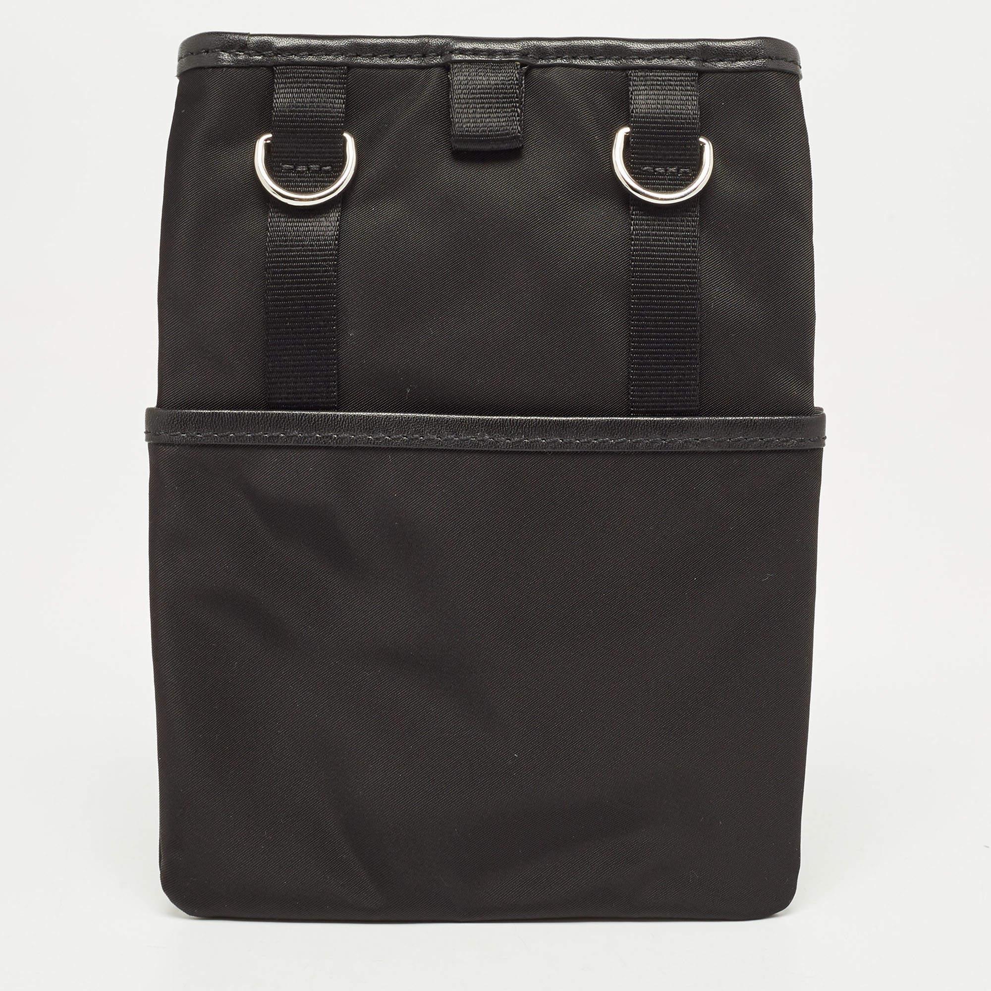 Women's TUMI Black Nylon and Leather Pouch For Sale