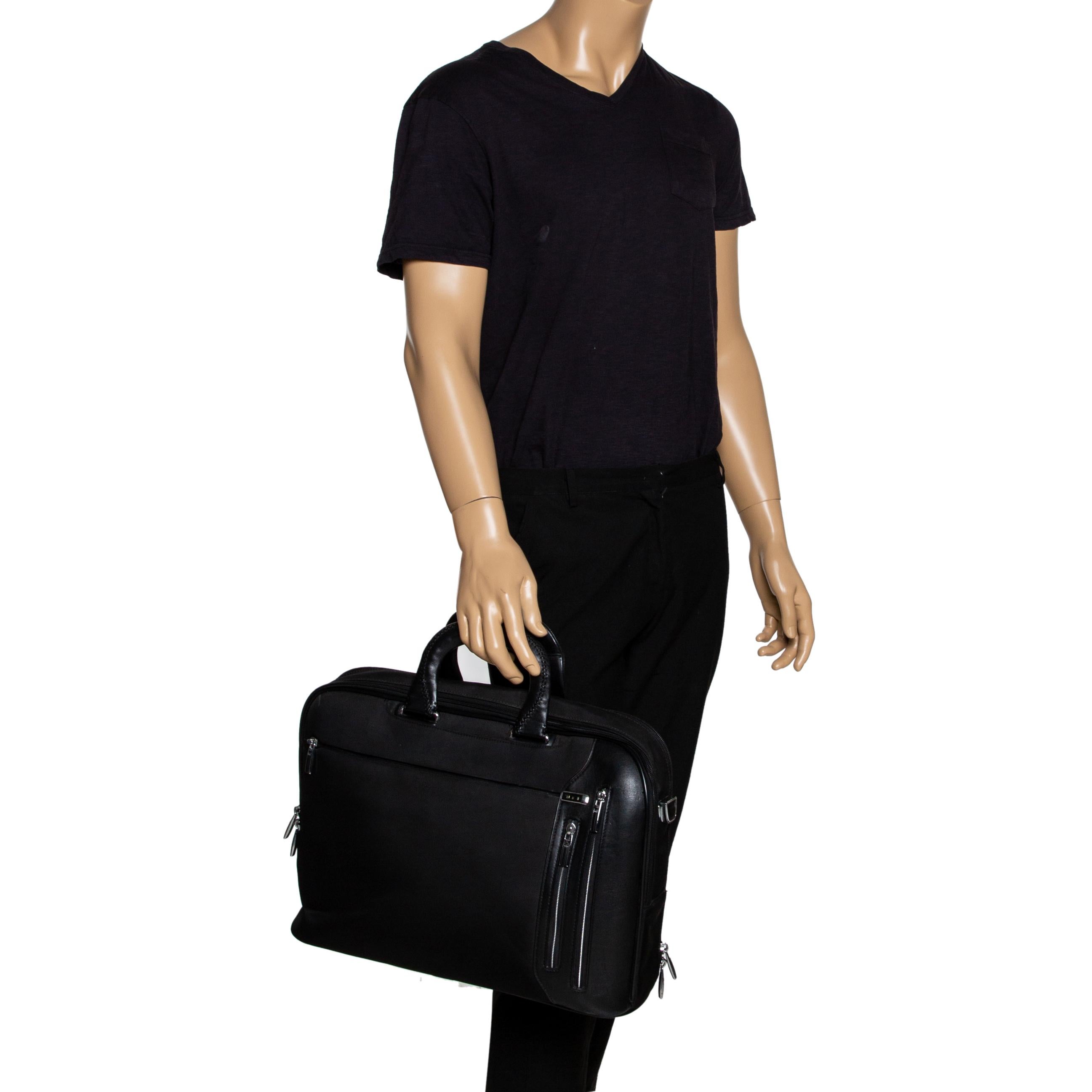 Tumi Black Nylon and Leather T-Pass Kennedy Deluxe Brief Tumi Black Nylon and Leather T-Pass Kennedy Deluxe Brief