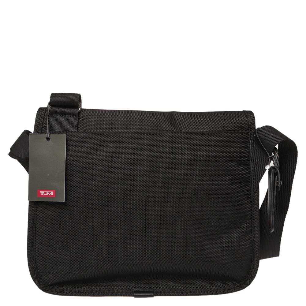 tumi nylon messenger bag