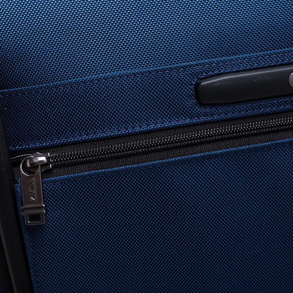 TUMI Blue/Black Nylon Gen 4.2 Lightweight International Carryon Luggage 4