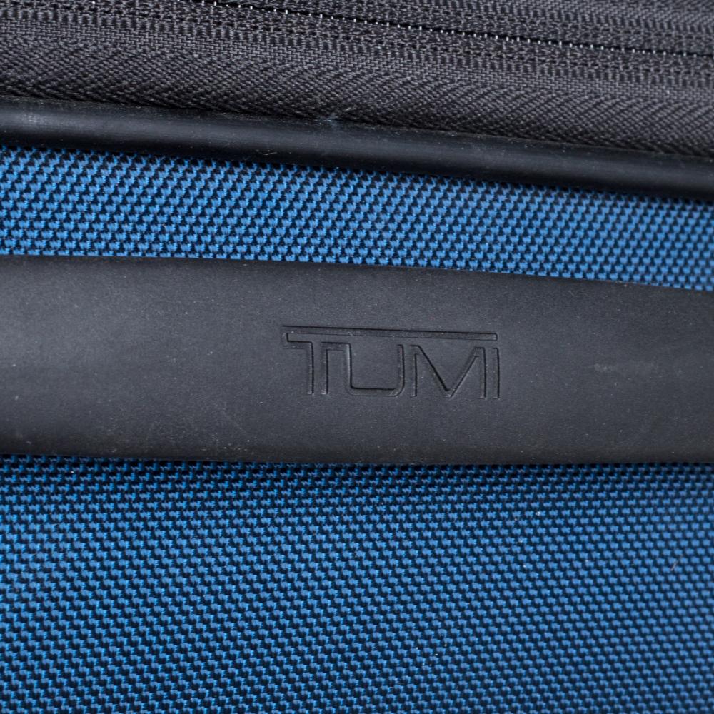 TUMI Blue/Black Nylon Gen 4.2 Lightweight International Carryon Luggage 2