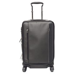 TUMI Dark Grey Nylon 4 Wheeled Dual Access Arrive Carry-On Luggage (Bagages à main à double accès)