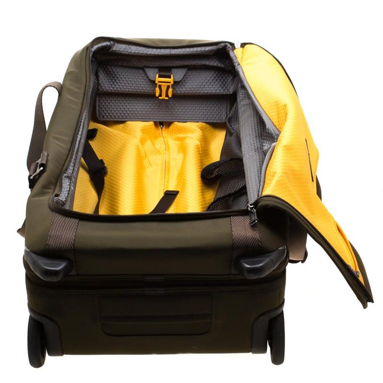 TUMI Green Nylon Alpha Bravo Expandable Wheeled Trolley at 1stDibs