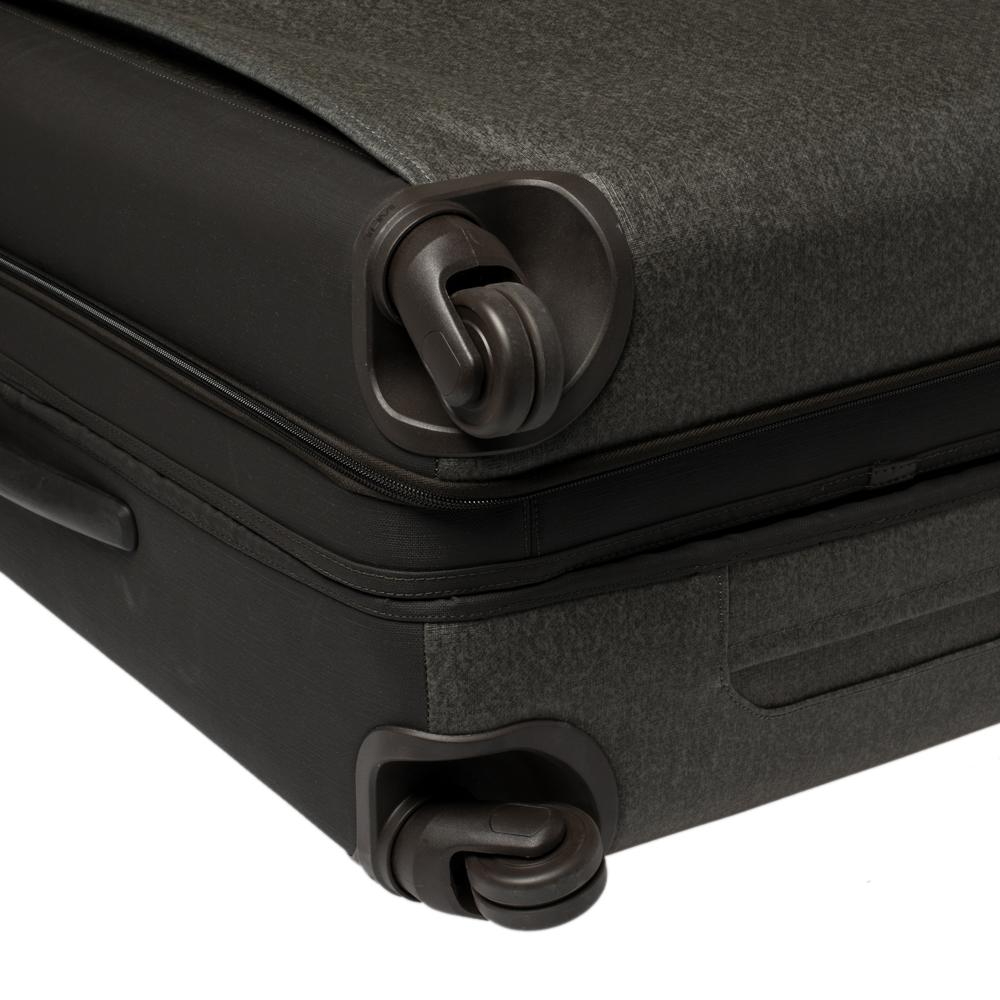 Black TUMI Grey/Brown PVC Alpha 2 Medium Trip Expandable 4 Wheel Packing Case Luggage