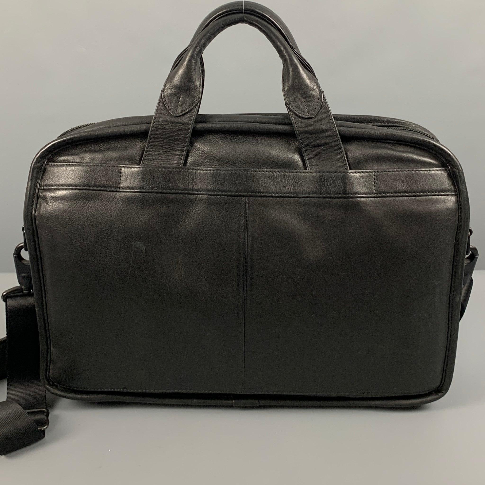 TUMI Grey Leather Briefcase Bag In Excellent Condition For Sale In San Francisco, CA