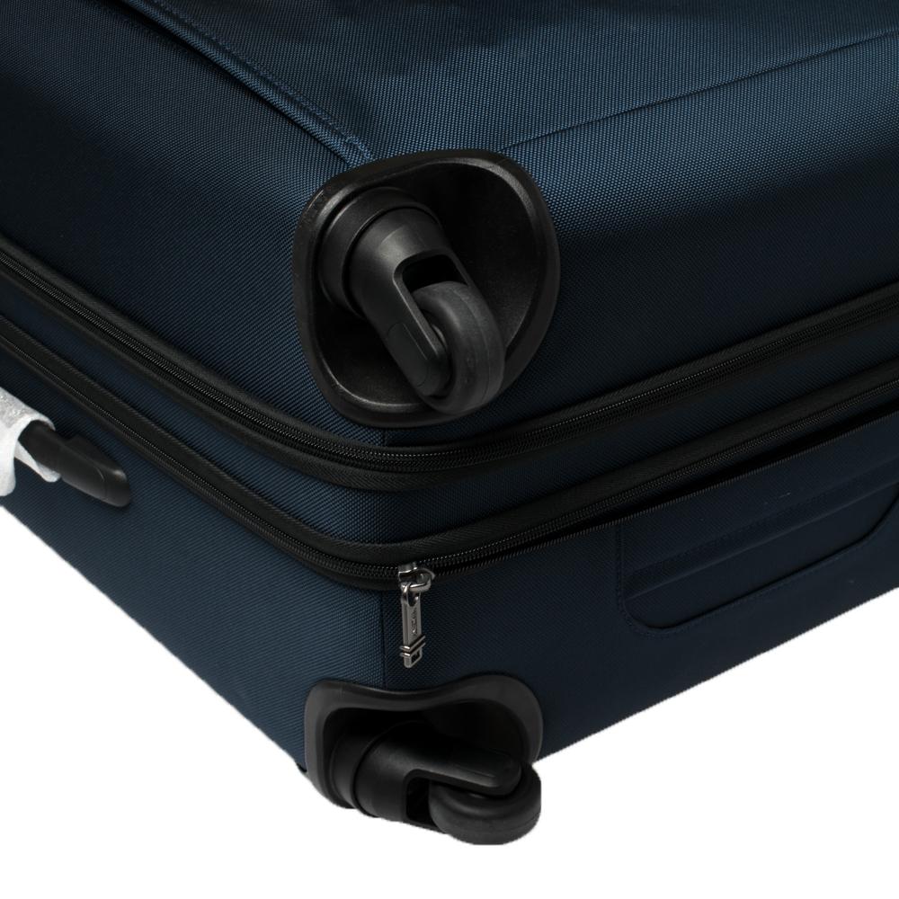 Black Tumi Navy Blue Nylon Gen 4.2 Short Trip Expandable 4 Wheel Packing Luggage