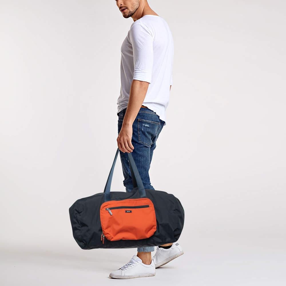 This creation from the house of TUMI is an accessory you will turn to when you have travel plans. It has been crafted using the best kind of materials to be appealing as well as durable. It's a worthy investment. 
