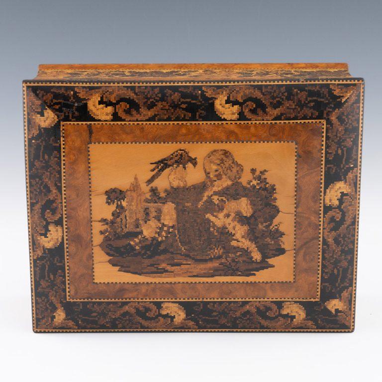Boîte à bijoux Tunbridge Ware avec garçon avec Hawk Image c1855 en vente 2