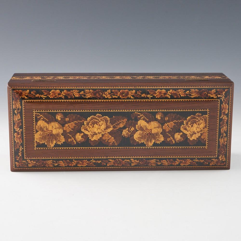 Boîte à gants à dessus d'oreiller en Tunbridge Ware avec mosaïque florale, vers 1865 en vente 1