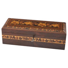 Tunbridge Ware Handschuhkasten mit Kissen und Blumenmosaik, um 1865