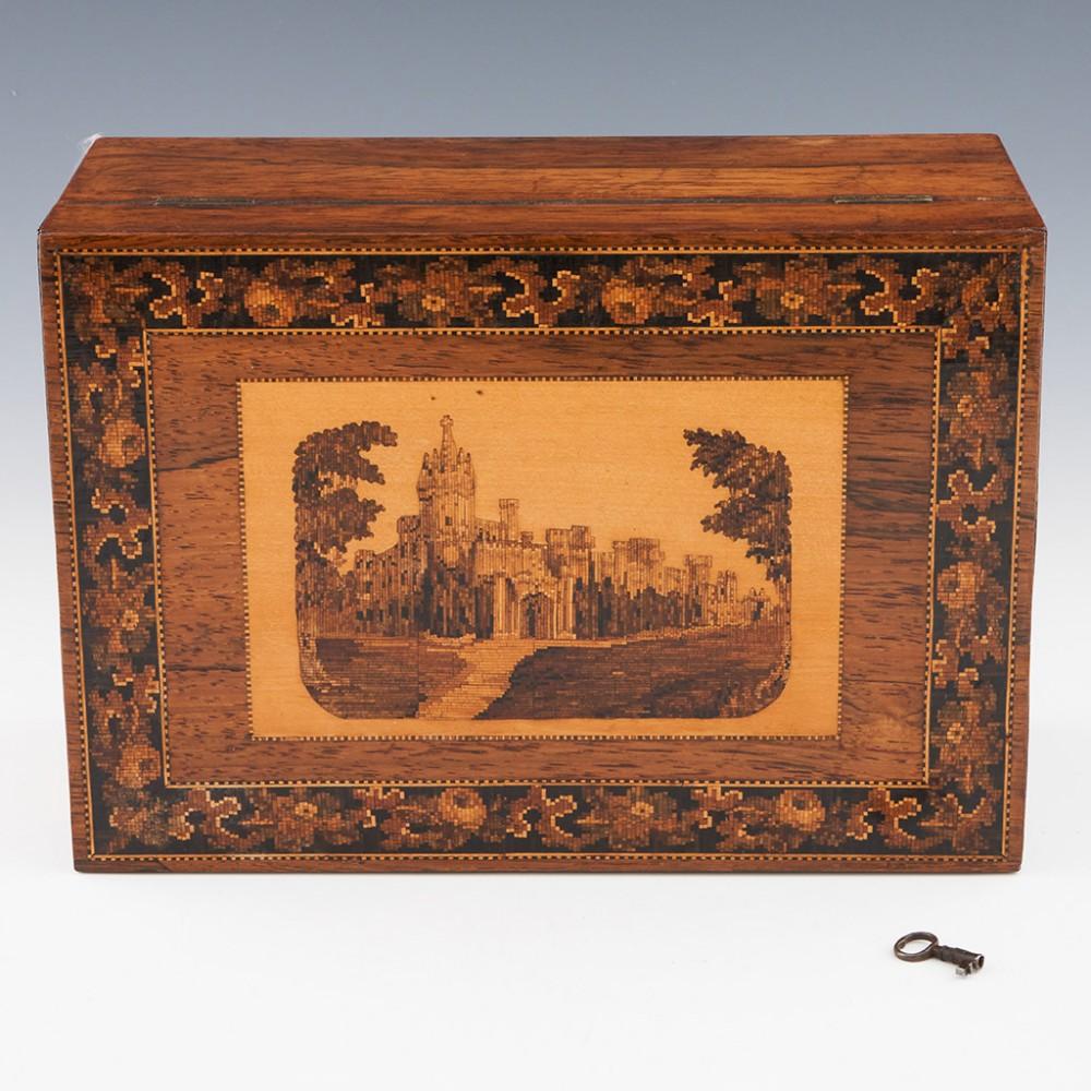 Boîte à couture de Tunbridge Ware avec mosaïque topographique du château d'Eridge, vers 1860 Bon état - En vente à Tunbridge Wells, GB