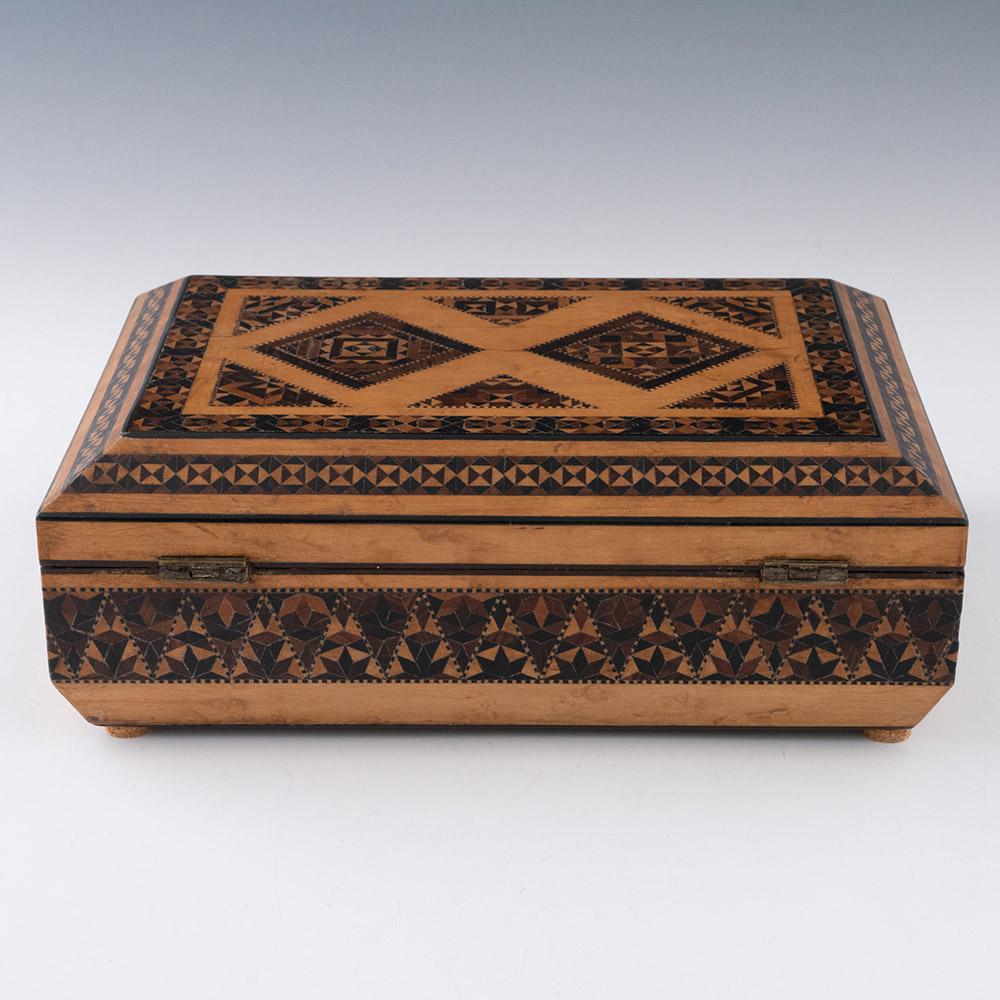 Tunbridge Ware Sewing Box with Geometric Stickware c1840 For Sale 2