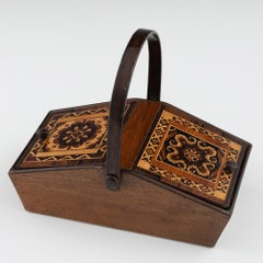 Tunbridge Ware Nähkasten mit Schwenkgriff Wise JR um 1865