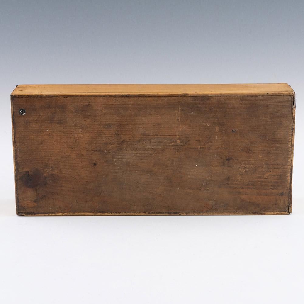 Tunbridge Ware Stationery Box – Image of the Pantiles c1810 For Sale 4