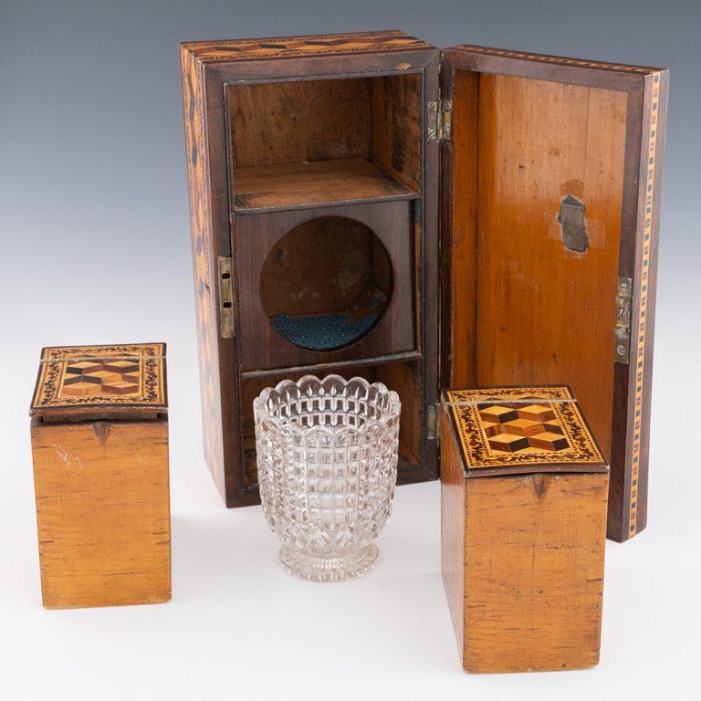 Porta tè di Tunbridge Ware con ciotola per mescolare di Upton del 1860 ca. In condizioni buone in vendita a Tunbridge Wells, GB