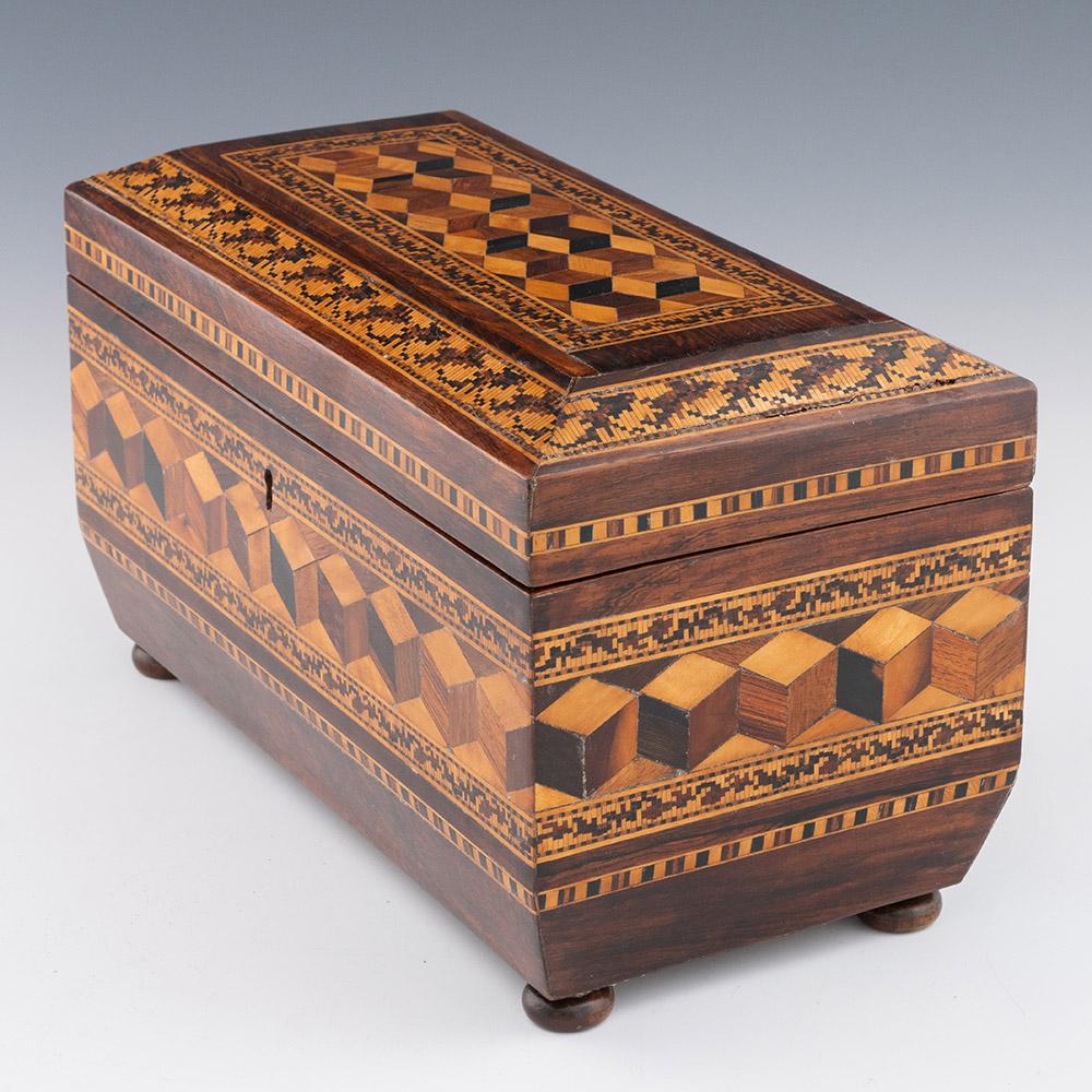 Metà XIX secolo Porta tè di Tunbridge Ware con ciotola per mescolare di Upton del 1860 ca. in vendita