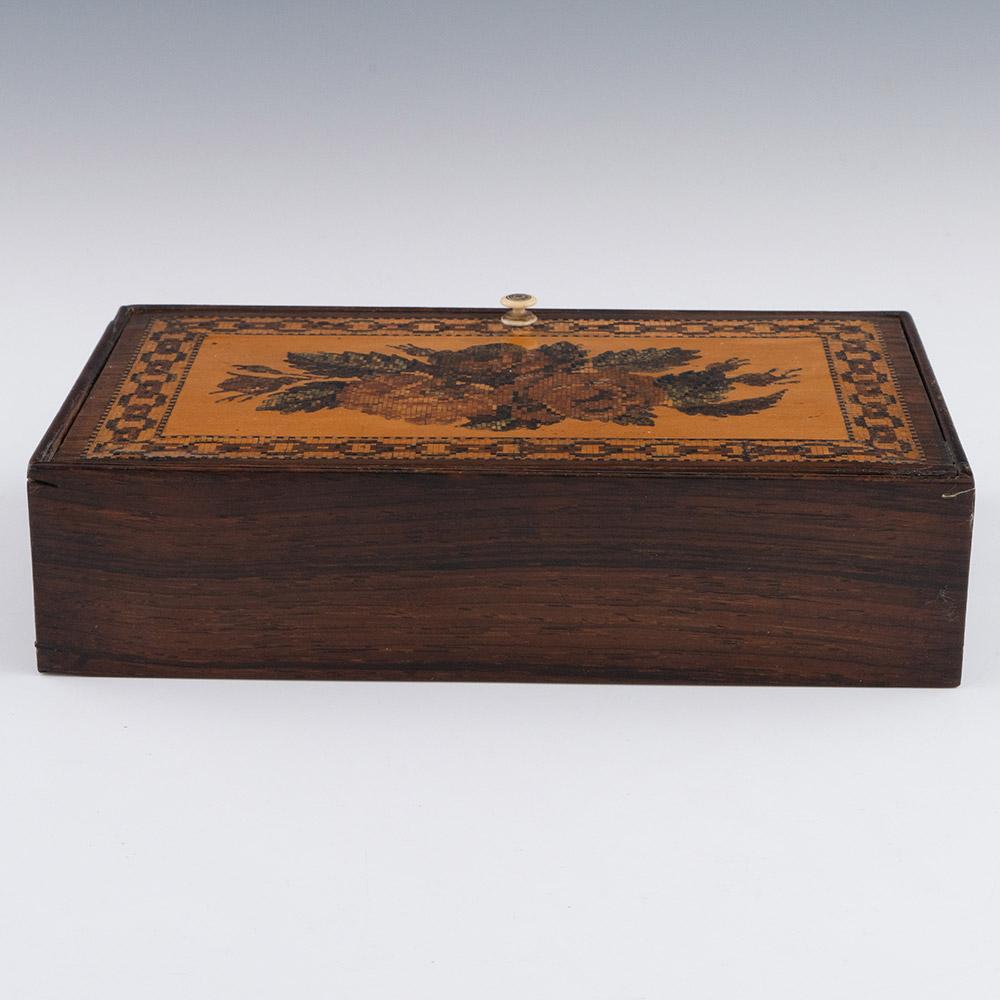 Legno Scatola da lavoro di Tunbridge Ware di Edmund Nye del 1860 ca. in vendita
