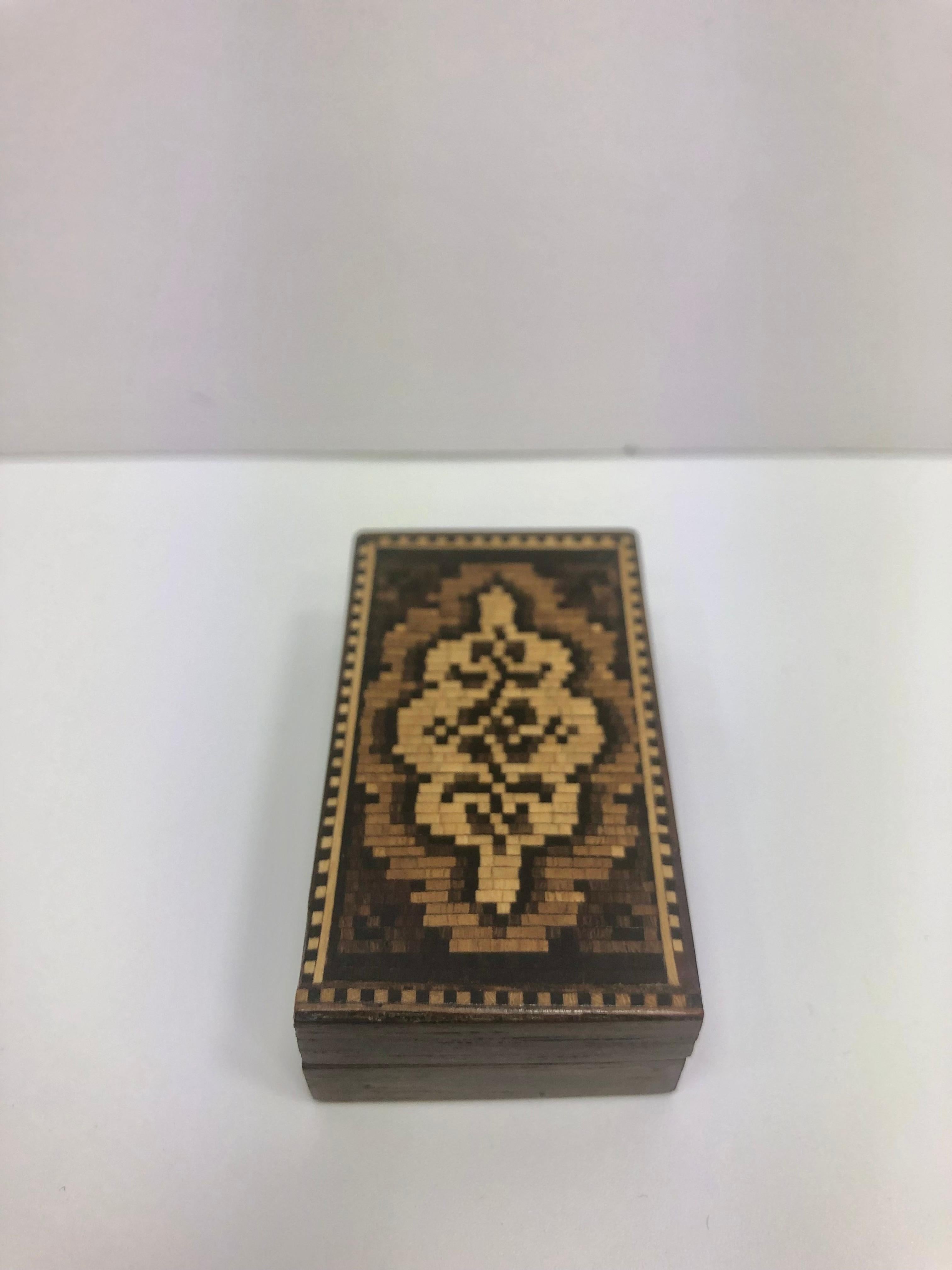 English Tunbridge Wooden Trinket Box England 1850s For Sale