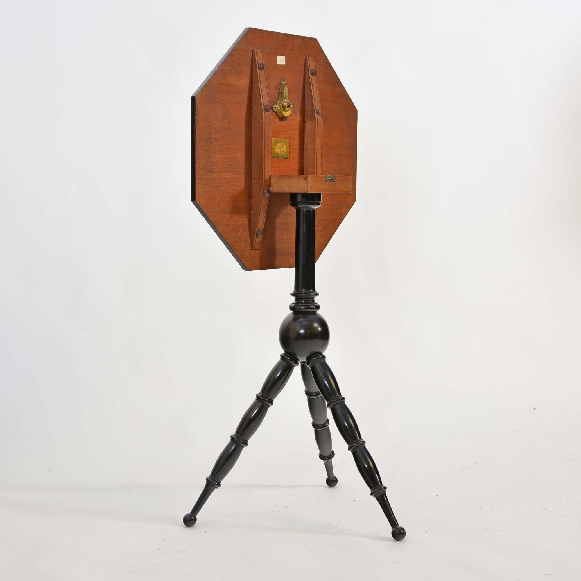 Parqueterie Table tripode en parqueterie de coromandel octogonale Tunbridgeware de Thomas Barton en vente