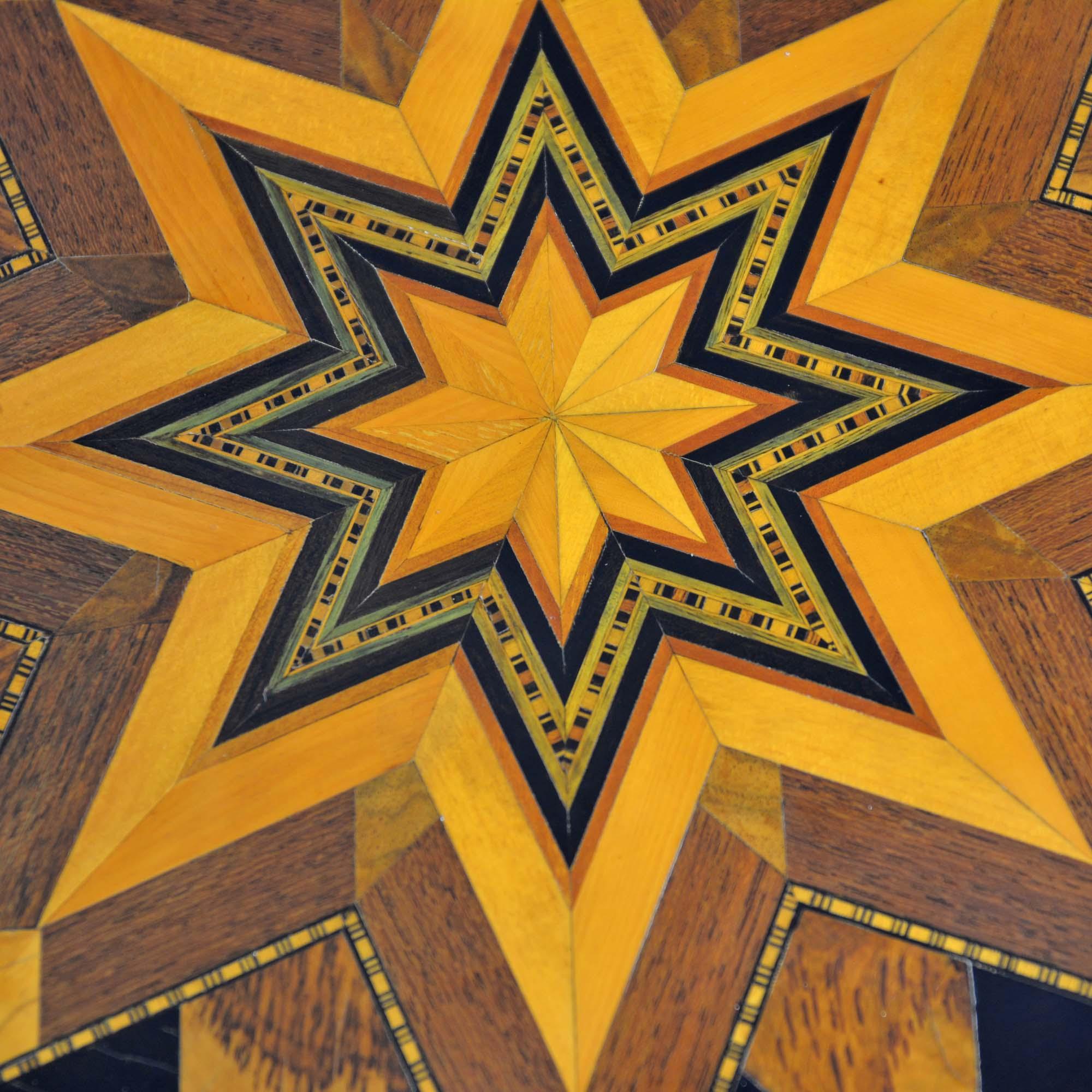 Table tripode en parqueterie de coromandel octogonale Tunbridgeware de Thomas Barton en vente 2