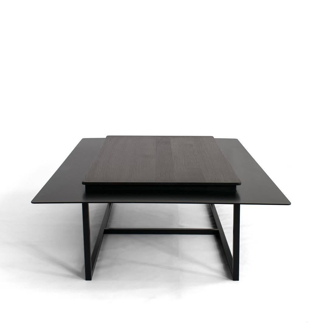 Tungen Skulpturaler Couchtisch aus Stahl und Marmor von Jan Garncarek (Handgefertigt) im Angebot