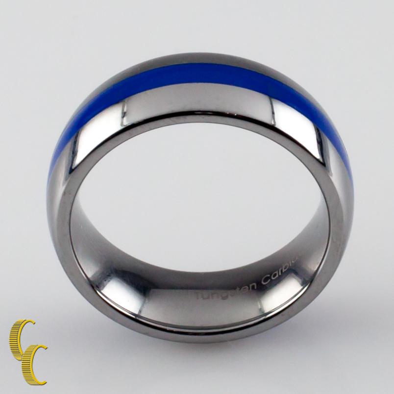 Tungsten carbide ring with blue center stripe.
Size: 8.
Width: 8 mm.
Weight: 13.4 grams.