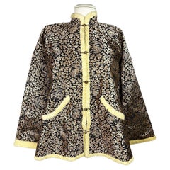 Tunic jacket in silk lampas and curled lamb fur - China Circa 1930
