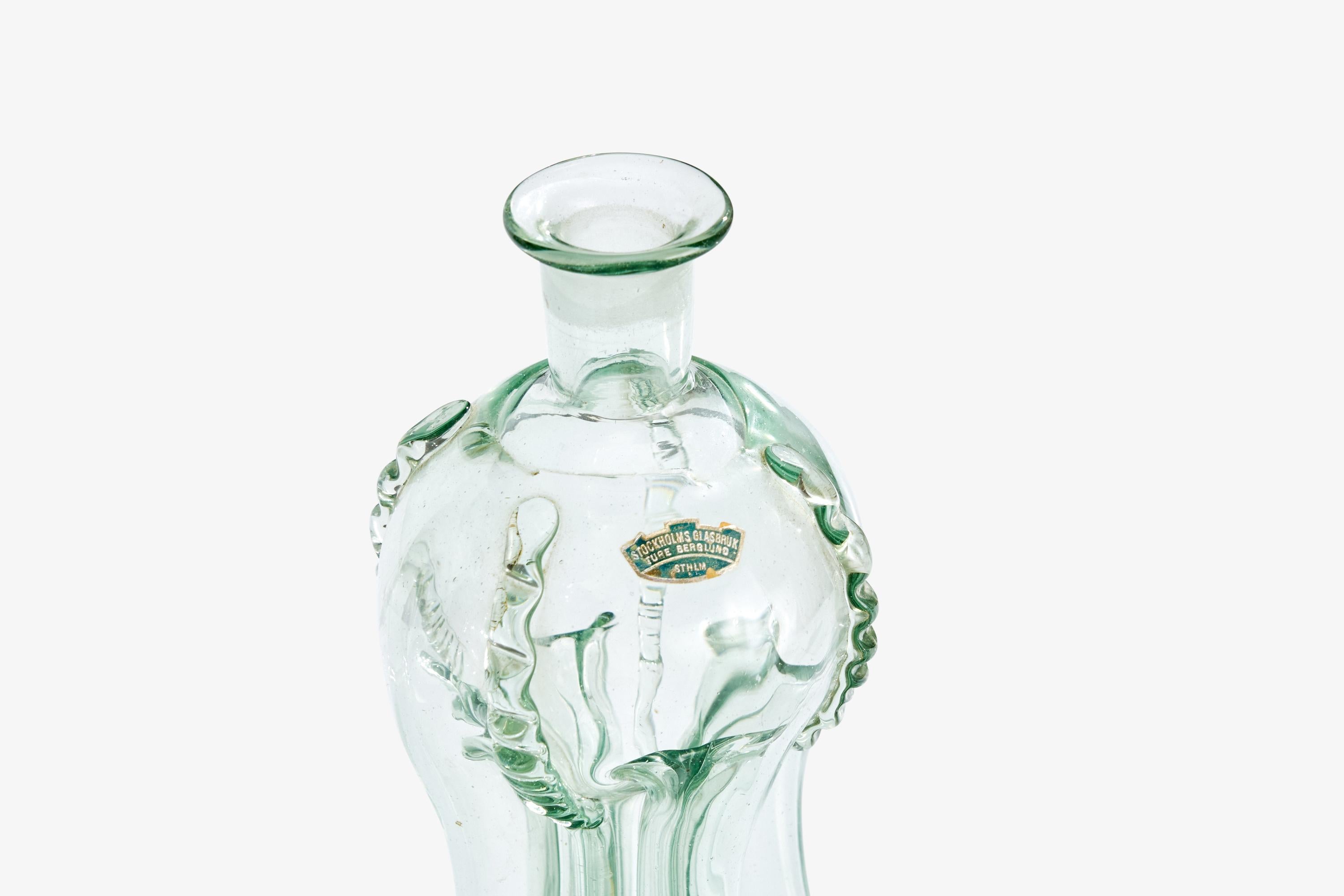 Ture Berglund, Bottle, Glass, Sweden, 1940s In Good Condition For Sale In High Point, NC