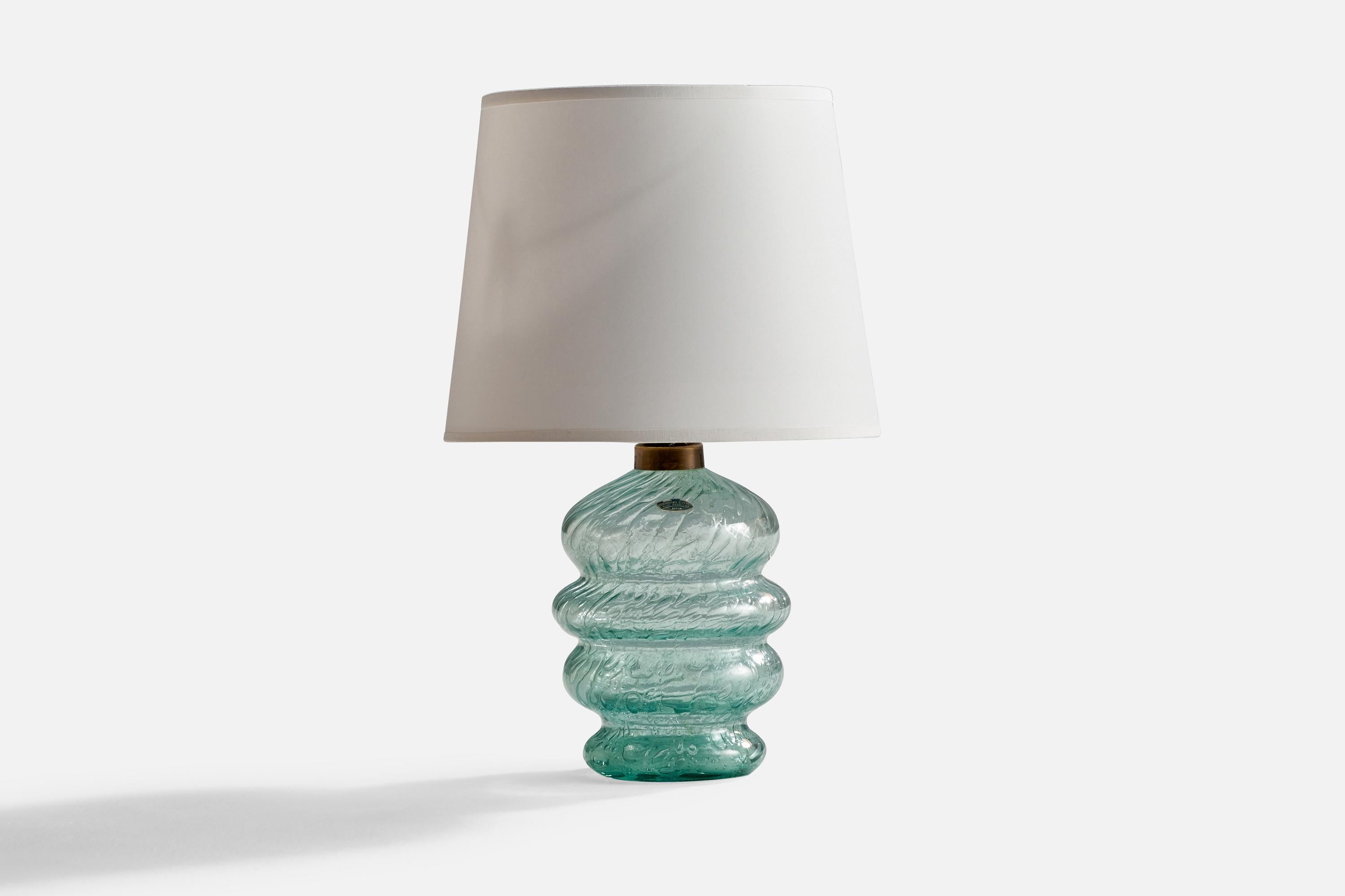 Lampe de table en verre et en laiton, conçue par Ture Berglund et produite par Skansen, Glass, Suède, c. 1940s.

Dimensions de la lampe (pouces) : 11
