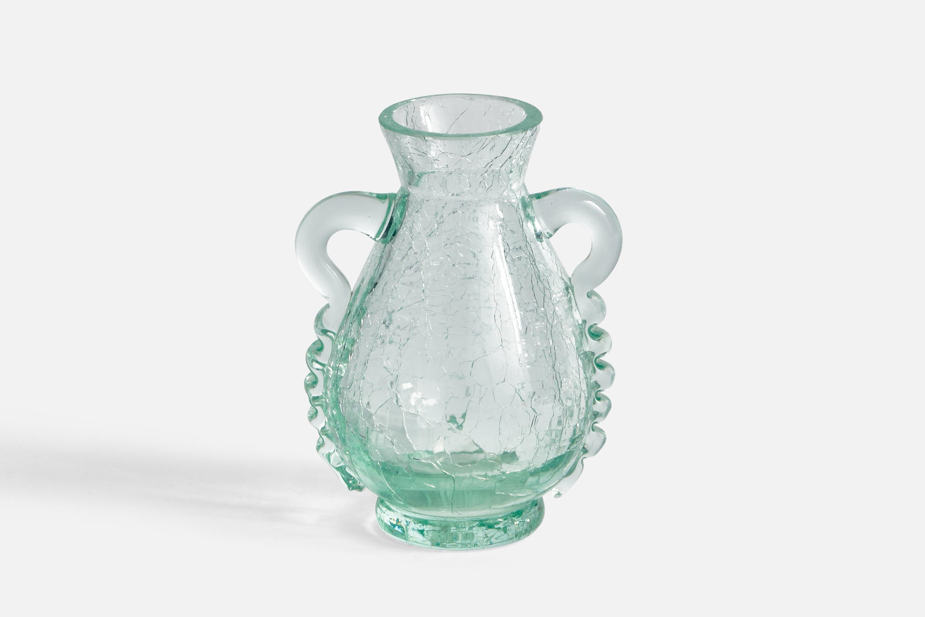 A blown glass vase designed by Ture Berglund and produced by Skansens Glasbruk, Sweden, 1940s.