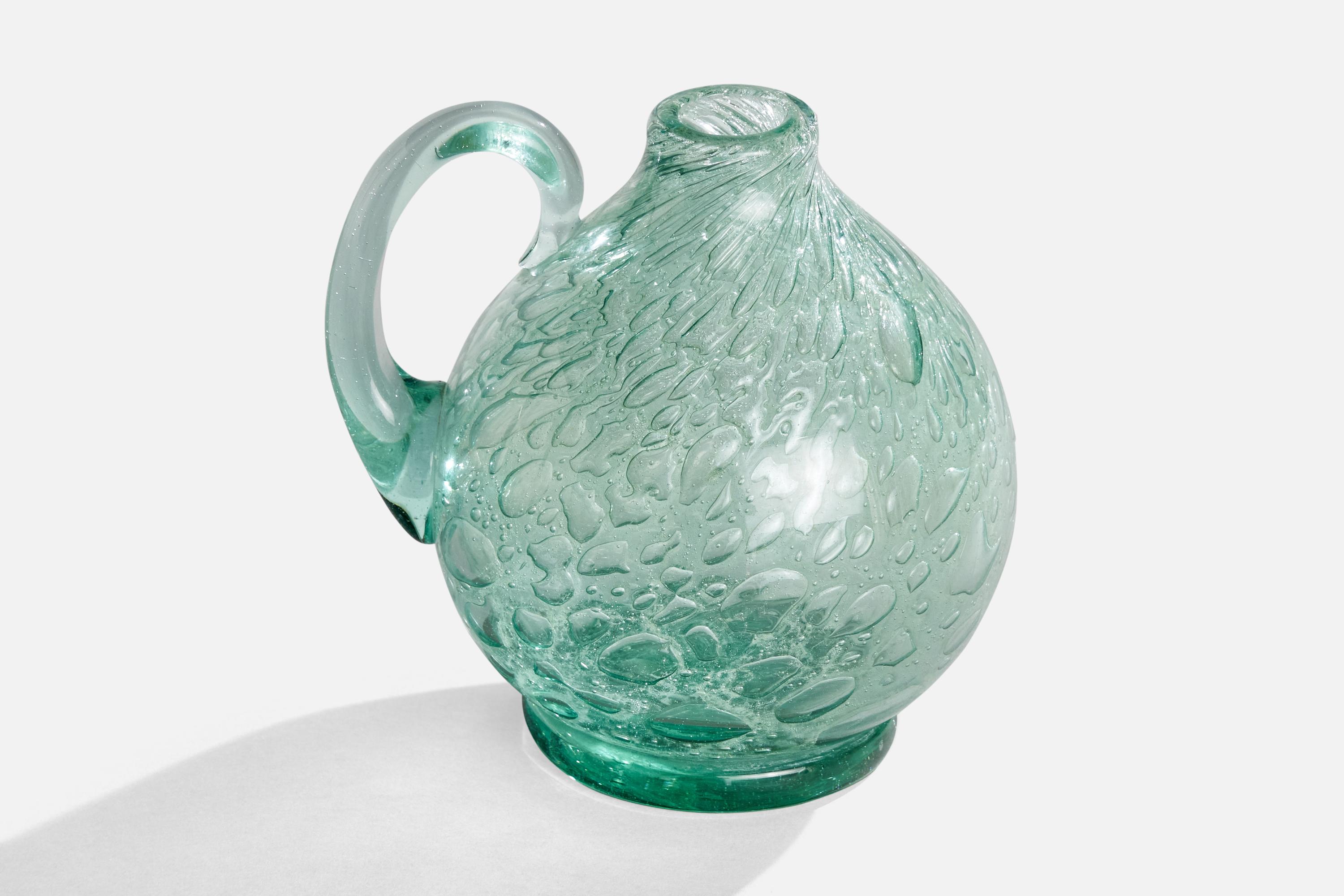 Vaso in vetro soffiato disegnato da Ture Berglund e prodotto da Skansens Glasbruk, Svezia, anni '40.

Dimensioni: 5,5