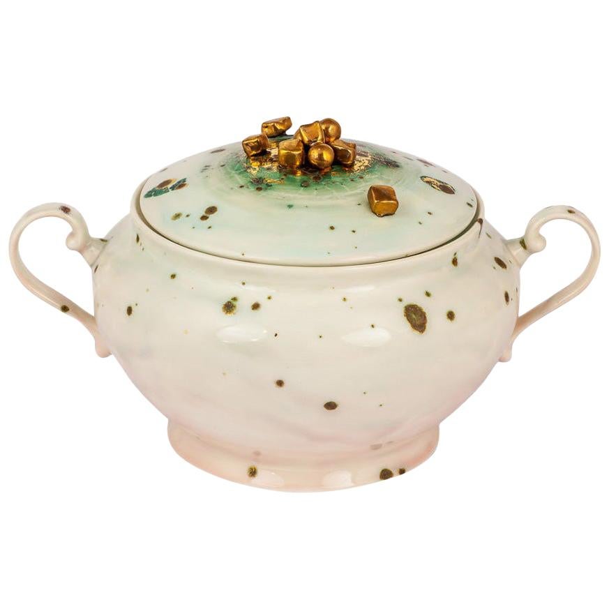 Contemporary Tureen Gold Hand Painted Porcelain Tableware