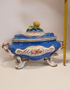 Tureen, Hand Decorated Signed "Porcellain de Paris"