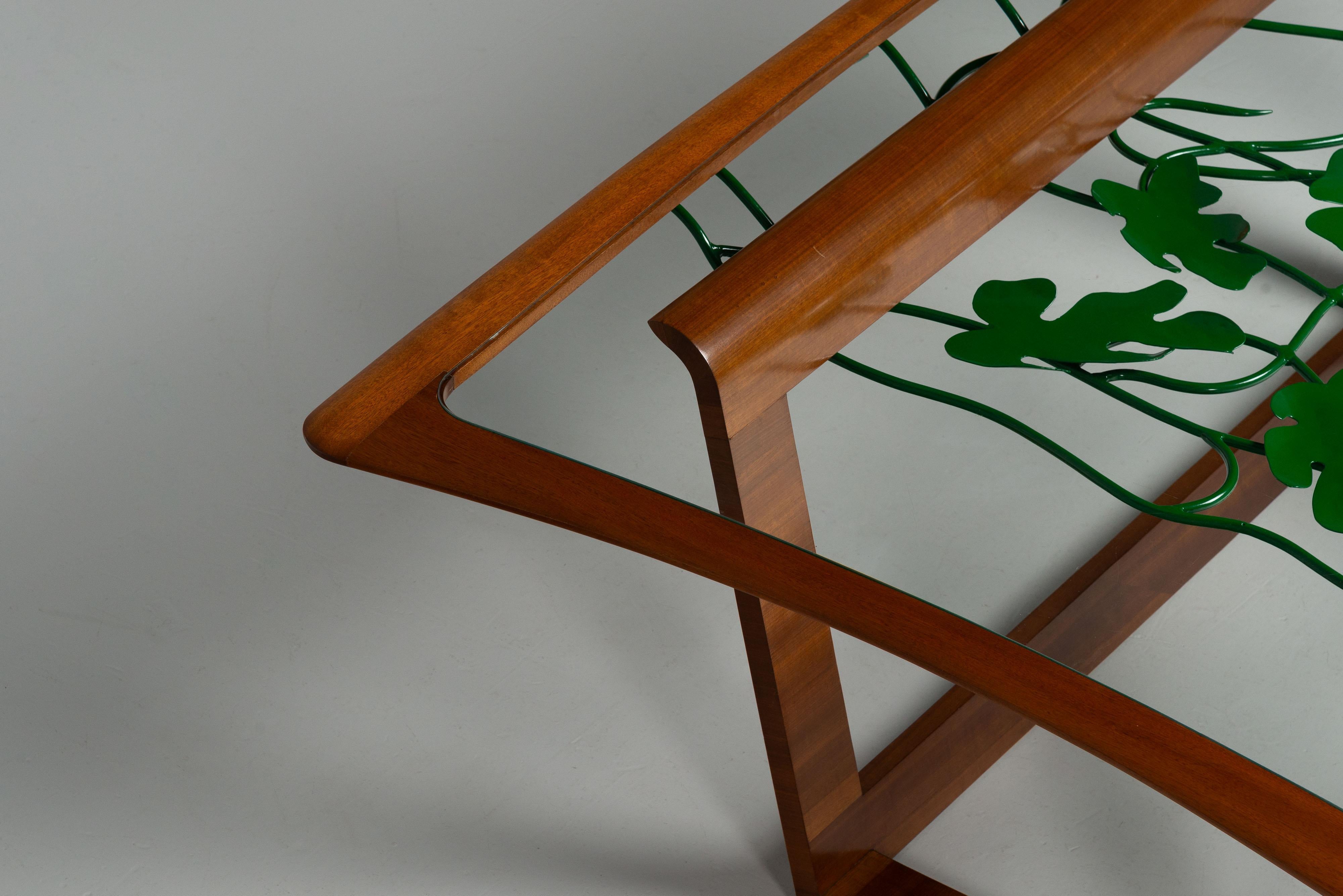 Mid-Century Modern Table de salle à manger de l'école Turin fabriquée en Italie 1940 en vente