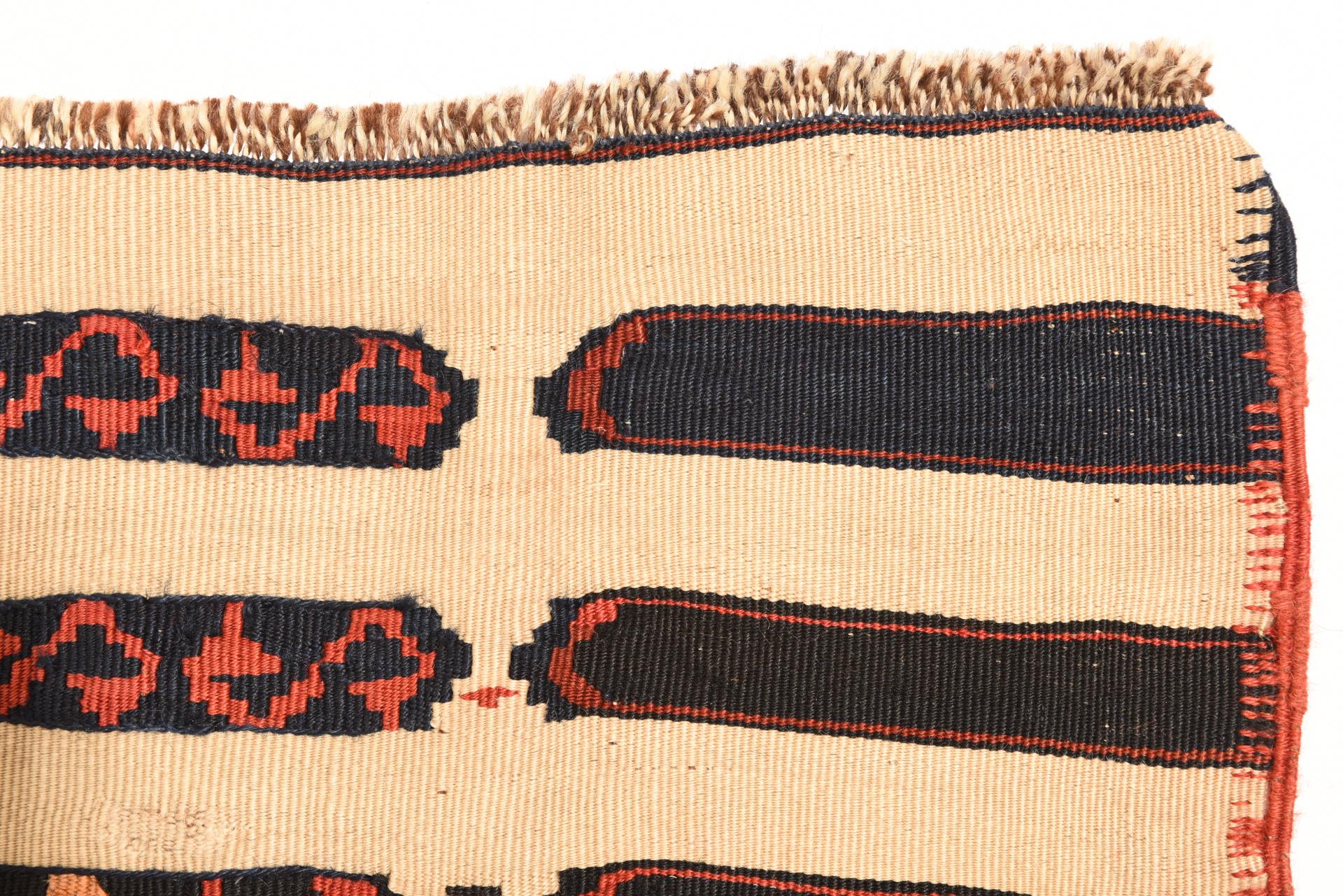 Turkestan Vintage „Cicim“ (Wolle) im Angebot