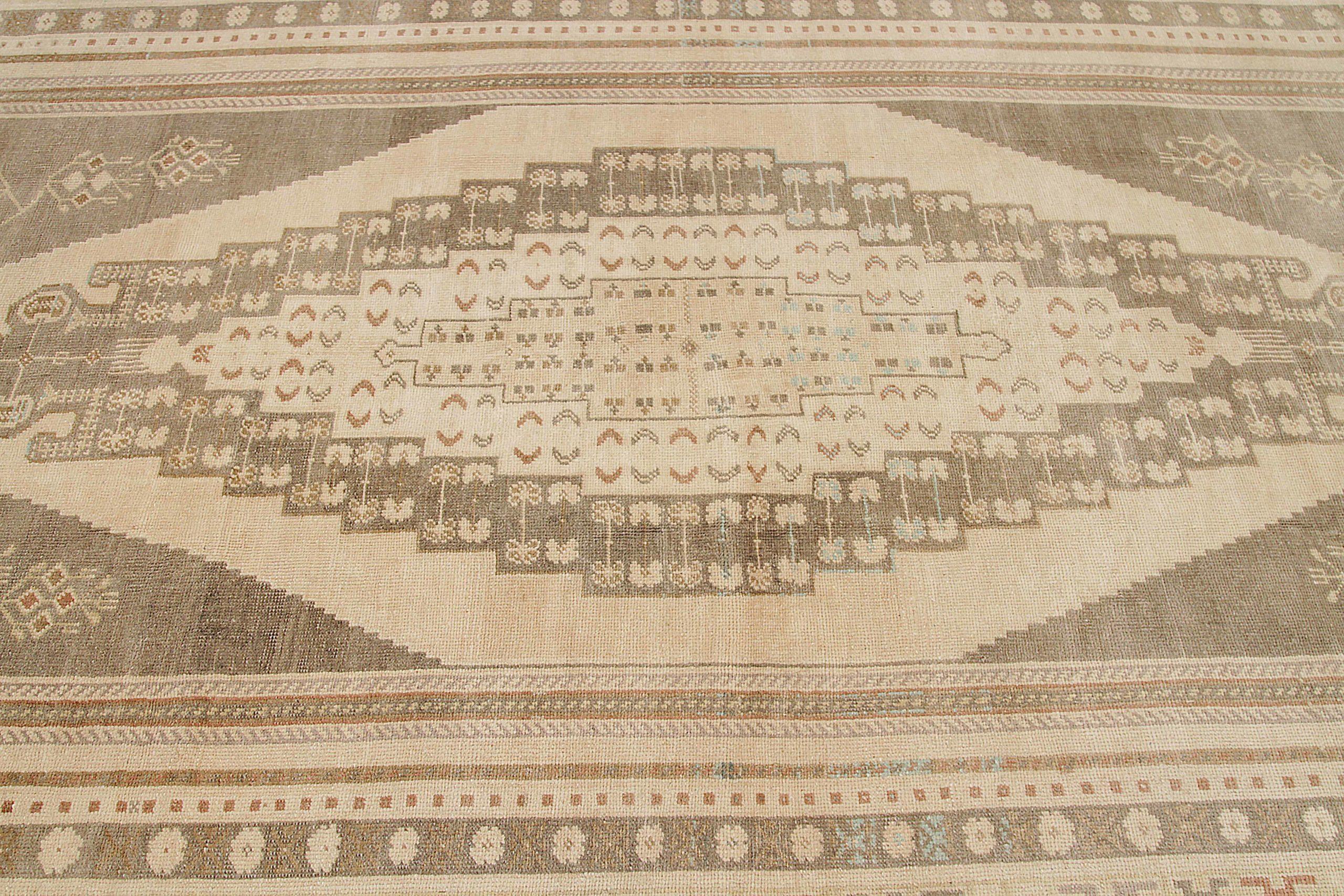 Türkei Anatoly Bereich Teppiche CIRCA 1940 - Wolle Brown Elfenbein Taupe Design - 92495 (Türkisch) im Angebot