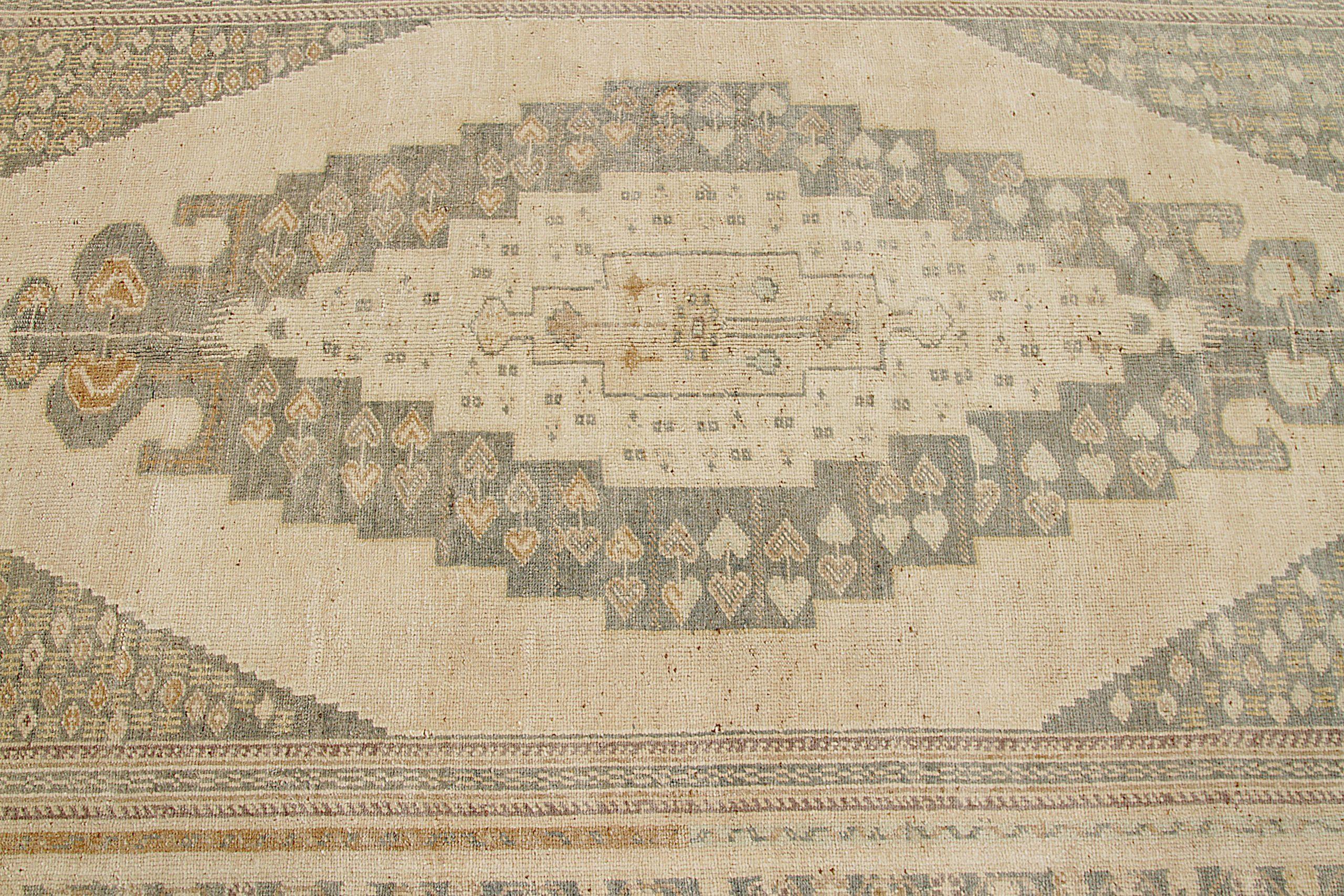 Turquía Anatoly Alfombras Circa 1940 - Lana Gris Marfil Amarillo Diseño - 92512 siglo XX en venta