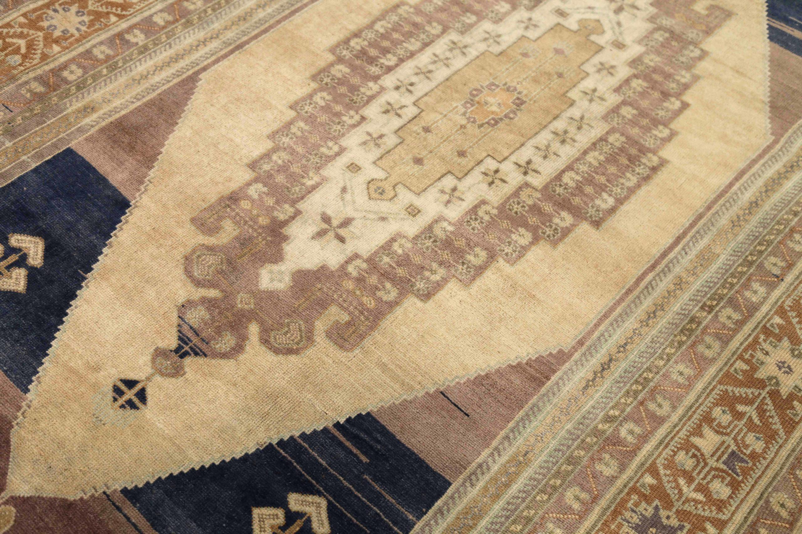 Türkei Anatoly Area Rugs - Wolle Schwarz Braun Elfenbein Terrakotta - 92908 (Türkisch) im Angebot