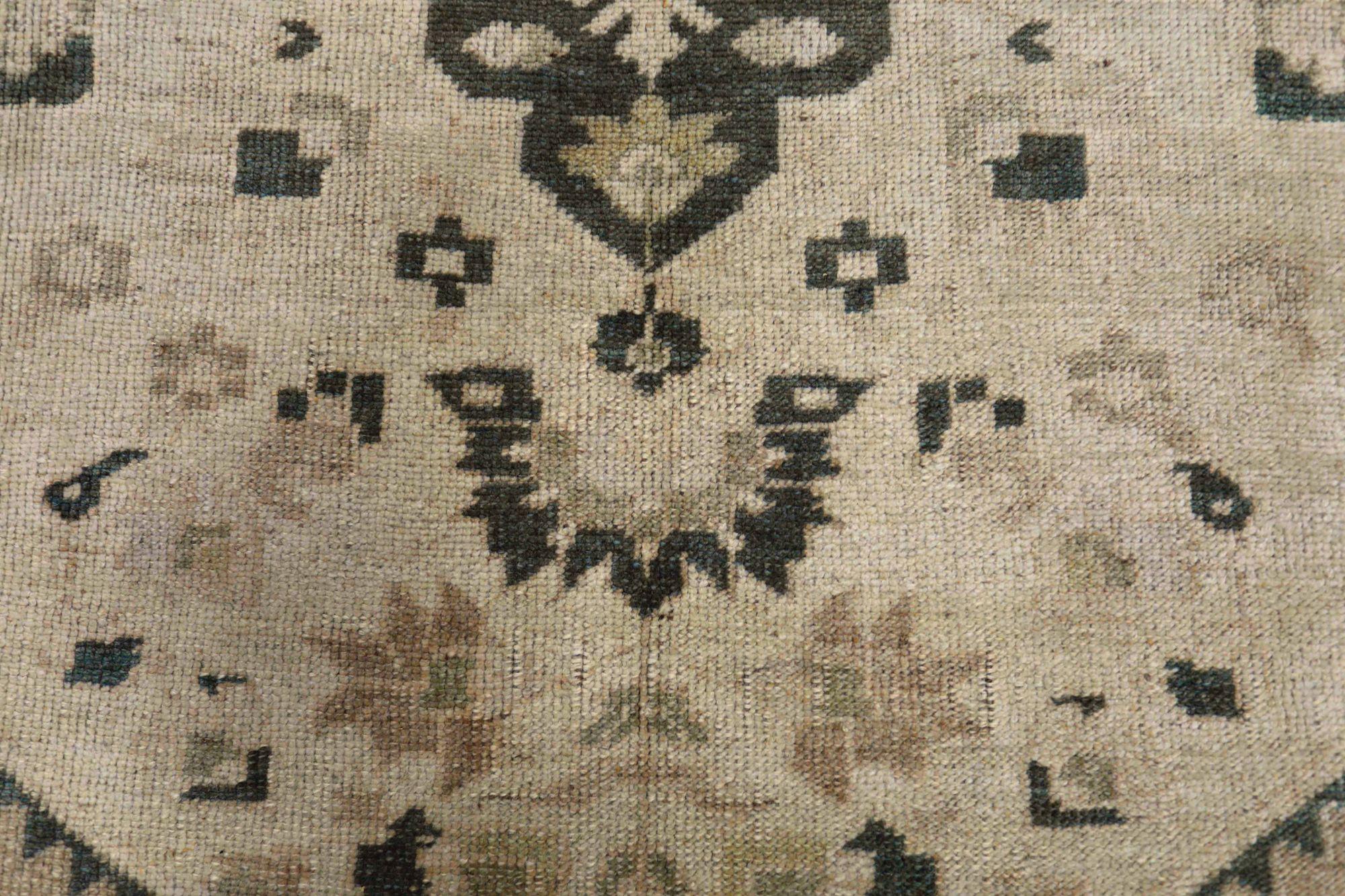 Türkische Anatoly-Teppiche - Wolle Schwarz Elfenbein Design - 93088 im Zustand „Hervorragend“ im Angebot in Dallas, TX