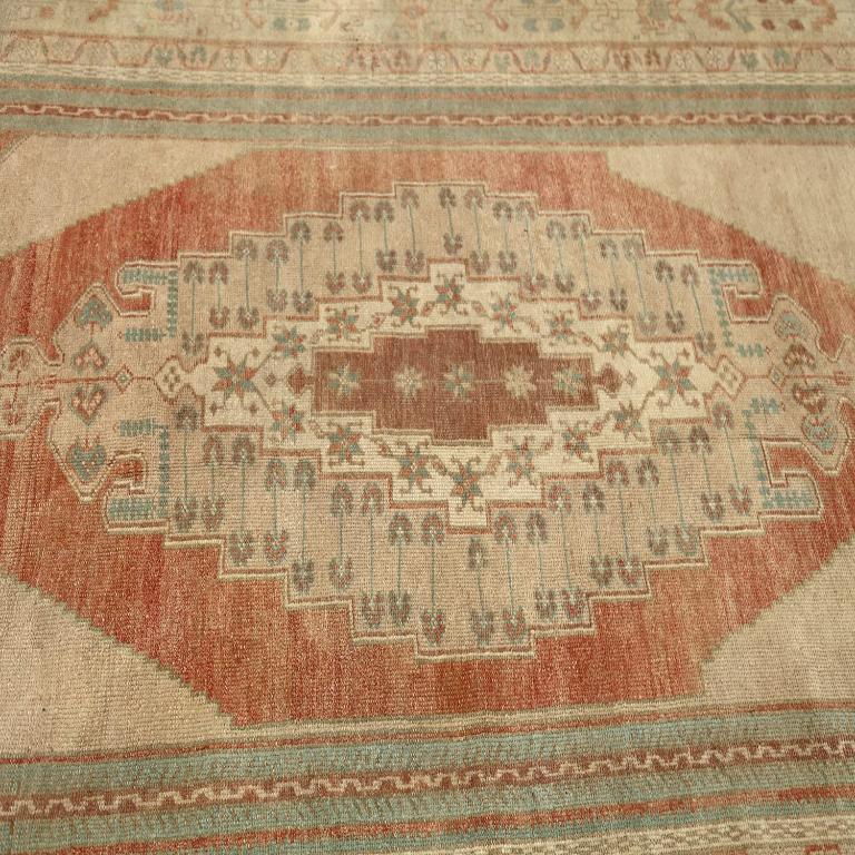 Türkische Anatoly-Teppiche - Wolle Blau Elfenbein Rot Design - 92934 (20. Jahrhundert) im Angebot