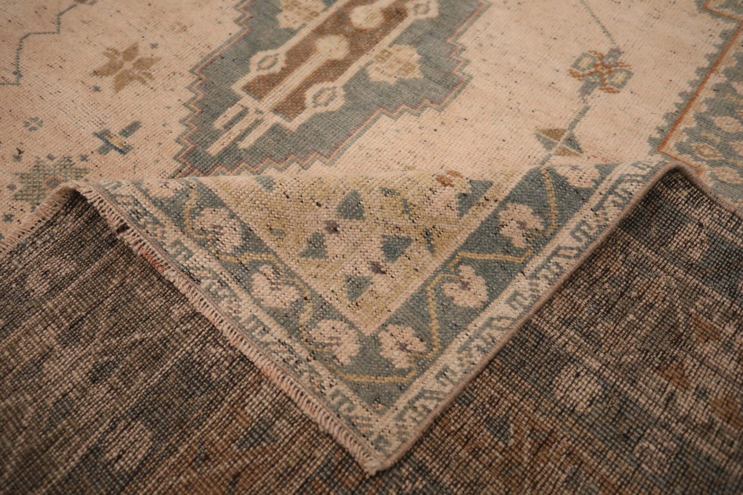 Türkei Anatoly Bereich Teppiche - Wolle Braun Grau Elfenbein Design - 92745 (20. Jahrhundert) im Angebot