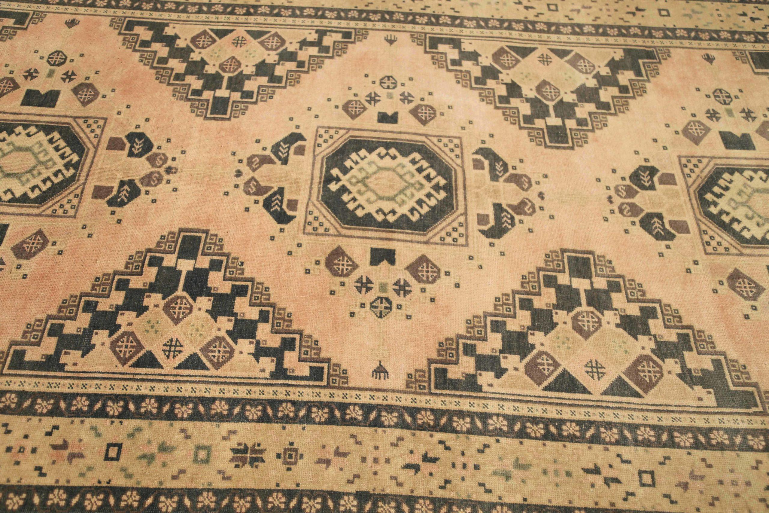 Türkei Anatoly Bereich Teppiche - Wolle Brown Elfenbein Rosa Design - 92904 im Zustand „Hervorragend“ im Angebot in Dallas, TX