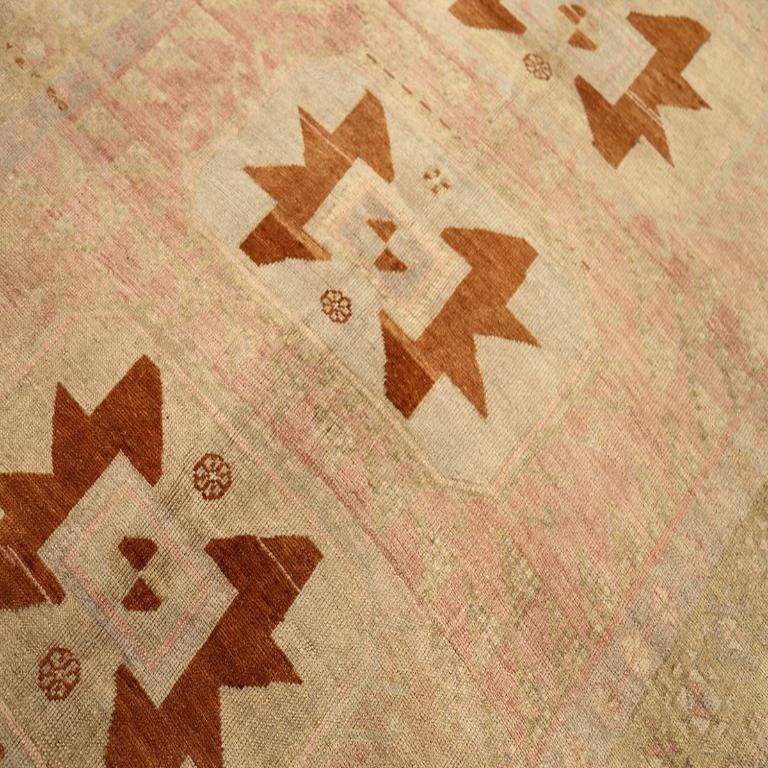 Türkei Anatoly Bereich Teppiche - Wolle Braun Elfenbein Rosa Design - 92970 (Türkisch) im Angebot