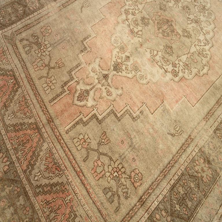 Türkei Anatoly Bereich Teppiche - Wolle Braun Elfenbein Rosa Taupe Design - 92967 (Türkisch) im Angebot