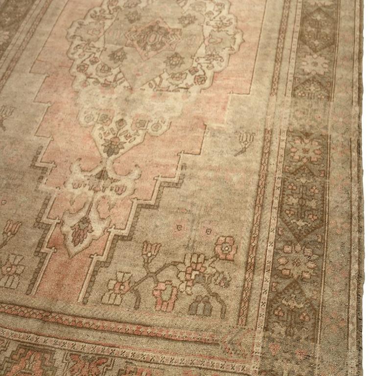 Türkei Anatoly Bereich Teppiche - Wolle Braun Elfenbein Rosa Taupe Design - 92967 im Zustand „Hervorragend“ im Angebot in Dallas, TX