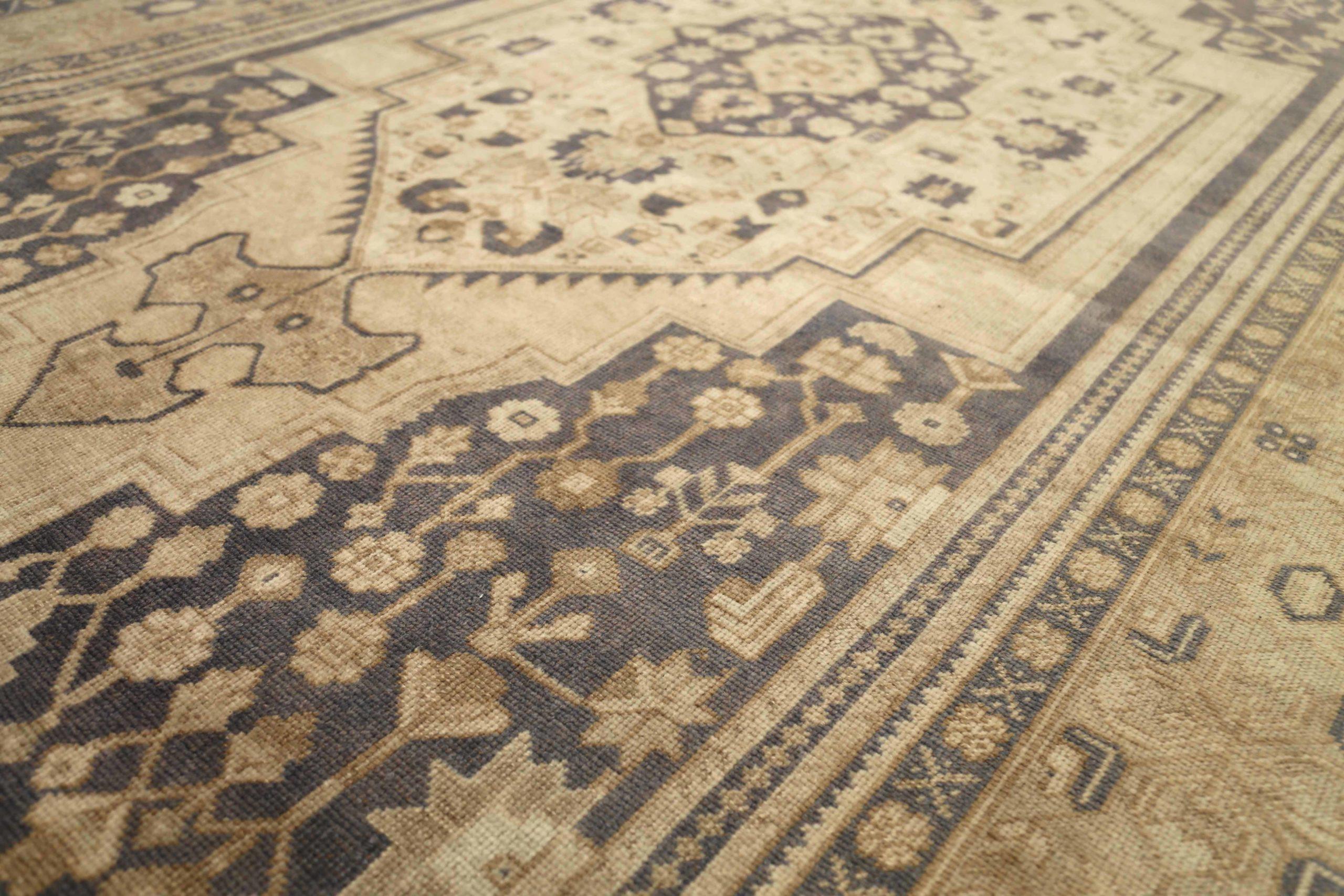 Türkei Anatoly Bereich Teppiche - Wolle Brown Elfenbein Taupe Design - 92903 (Türkisch) im Angebot