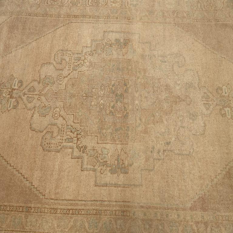 Turkish Turkey Anatoly Area Rugs - Wool Brown Ivory Taupe Design - 92928 For Sale