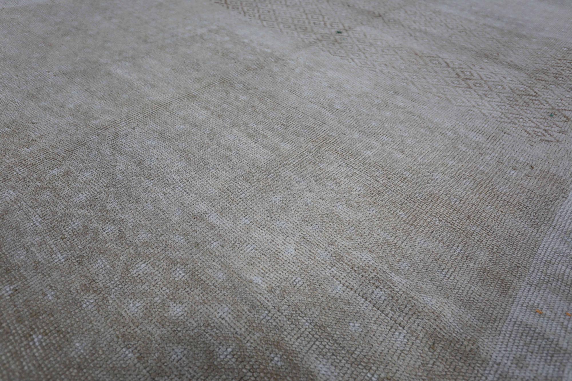 Turkey Anatoly Area Rugs - Wool Brown Ivory Taupe Design - 93029 Excellent état - En vente à Dallas, TX